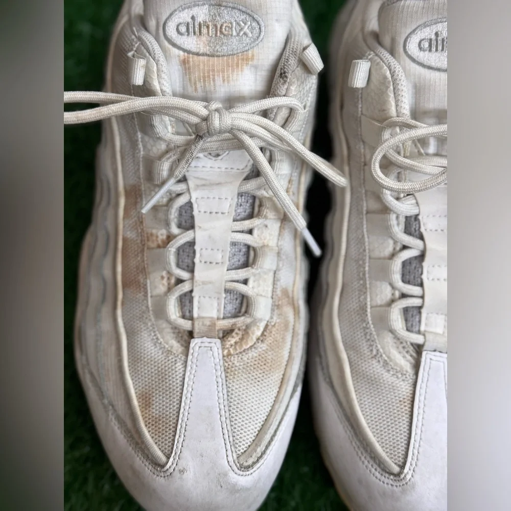 Nike good preowned